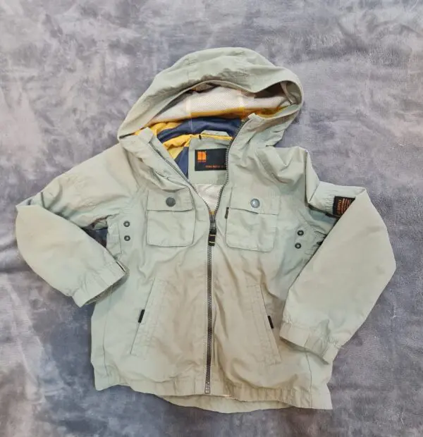 Next Boys Hooded Jacket 6–7 Yrs Light Khaki – Small Mark