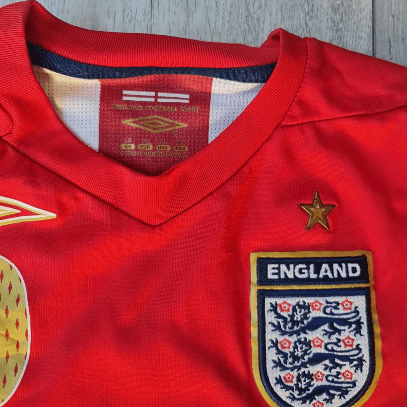 Umbro England Rooney #9 Boys Football Shirt Red 12 Years / 152 cm - Image 3