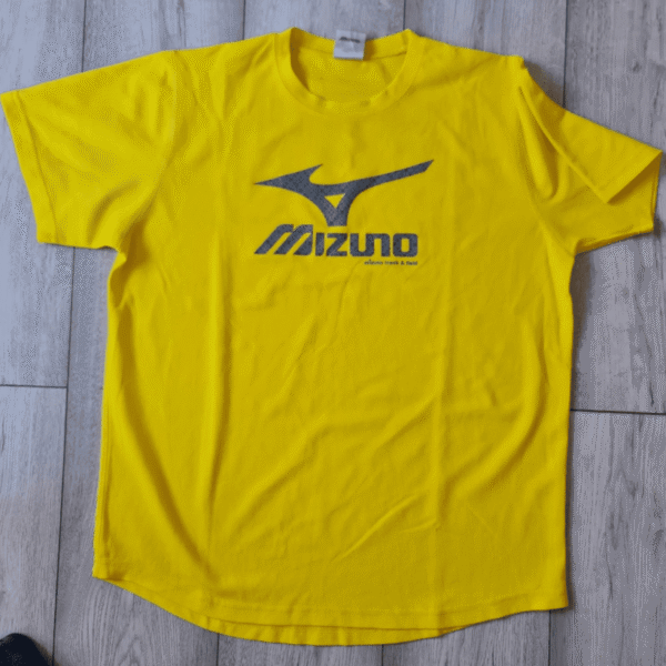 Mizuno Performance Sports T-Shirt Mens XL Yellow Running Gym