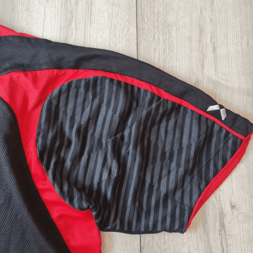 Umbro X Static Football Jersey Black Red L - Image 2