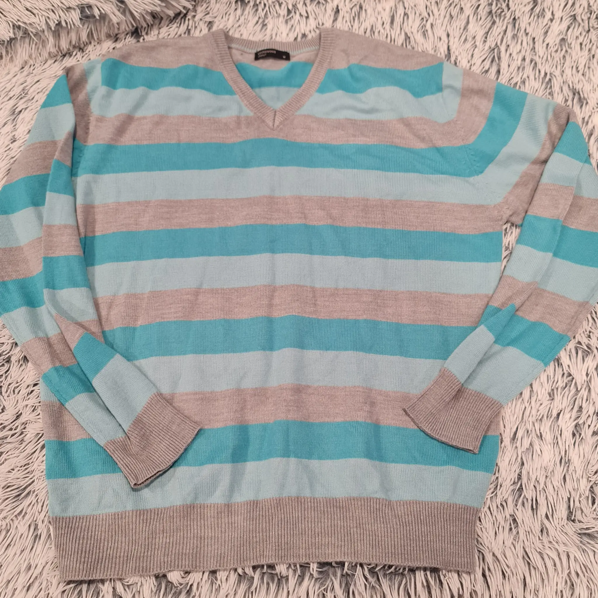 Cedar Wood State Men’s Grey Blue Striped V Neck Jumper Size M