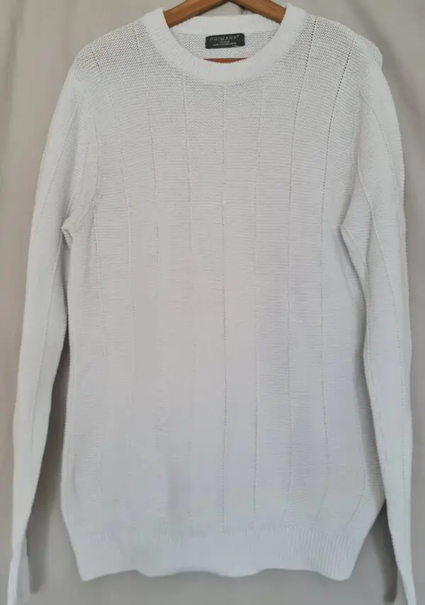 Primark Men’s White Open Knit Crew Neck Jumper Size M