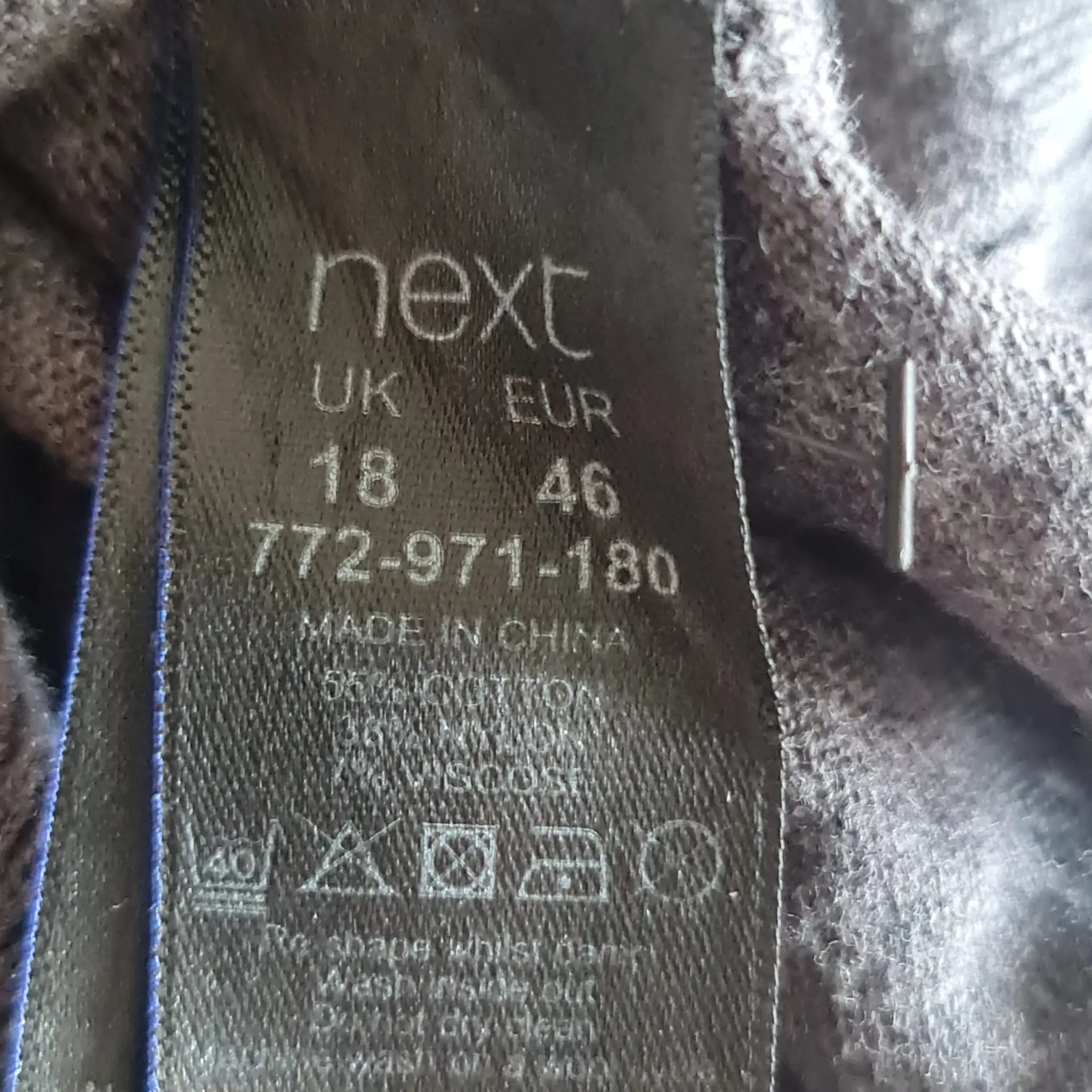 Next Womens Grey V Neck Button Cardigan UK 18 - Image 2