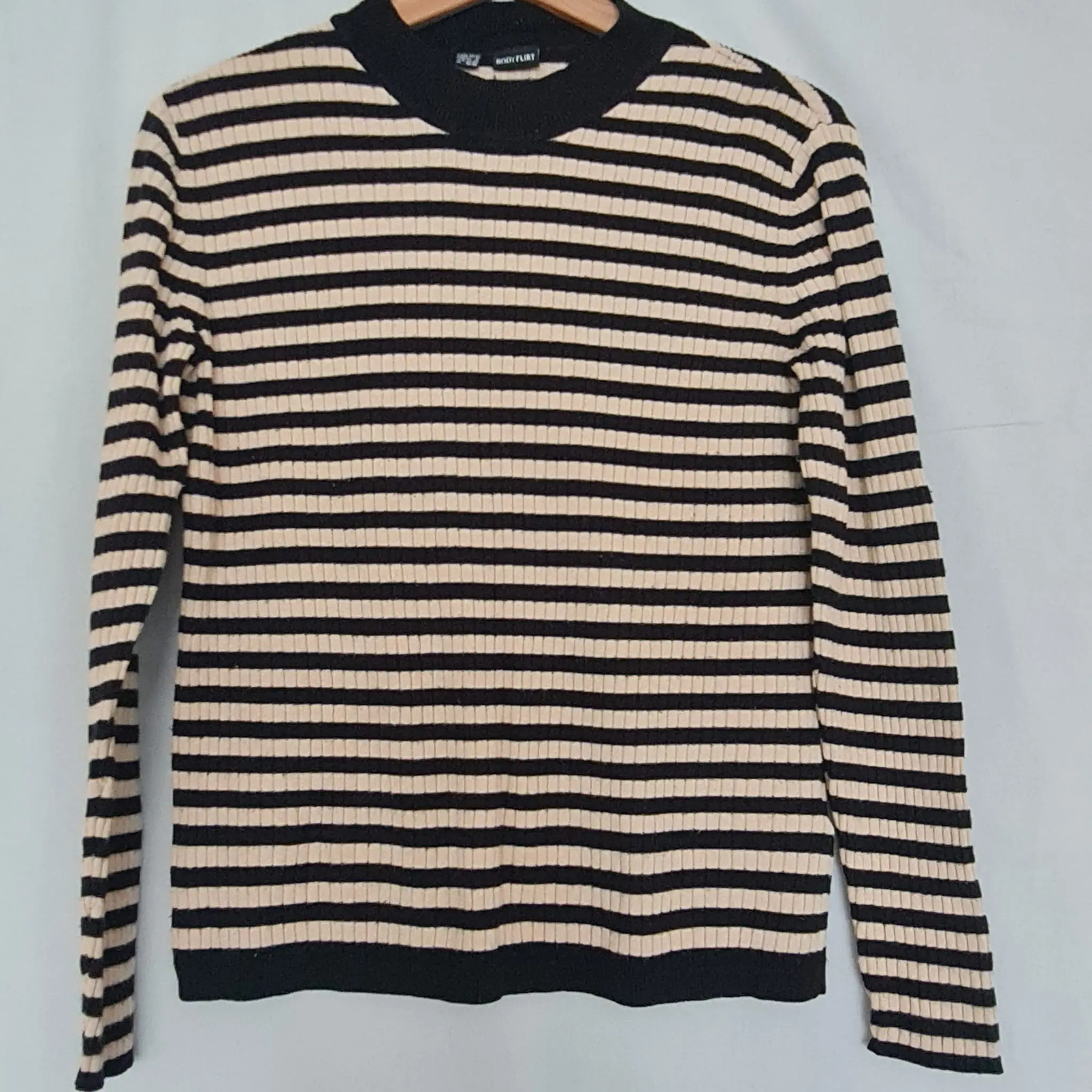 Bodyflirt Womens Black Beige Striped Ribbed Jumper M