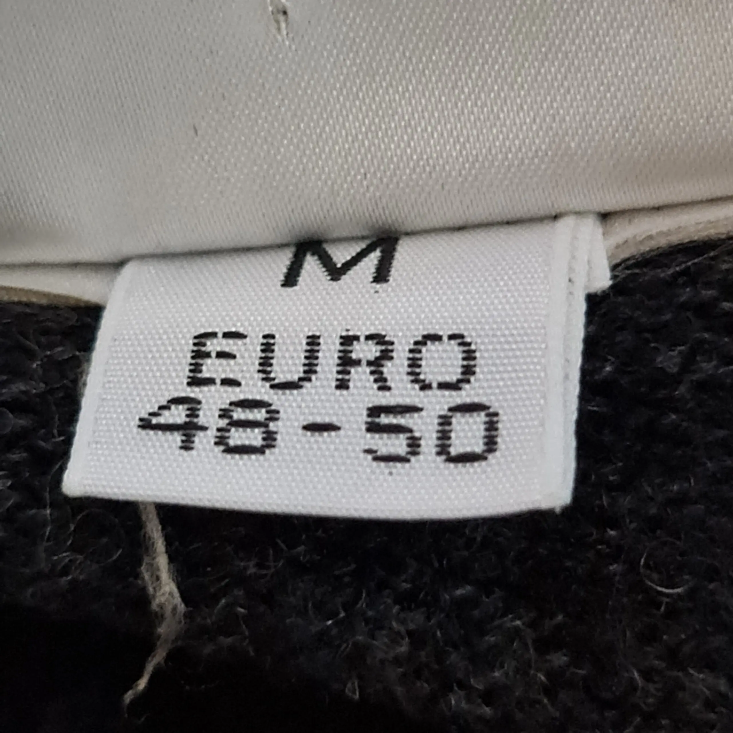 Burton Men's Black Cardigan M - Image 4