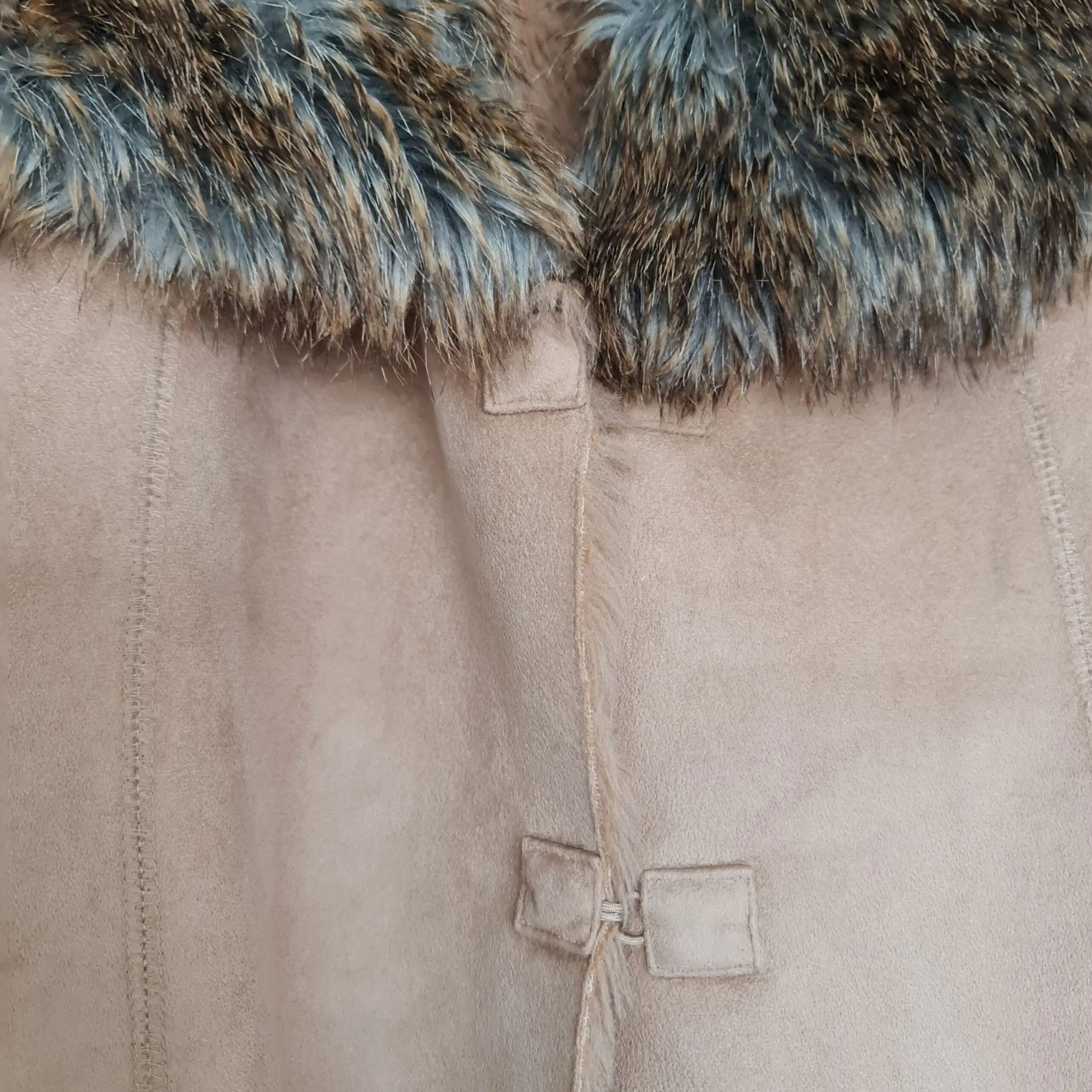 Wallis Women's Beige Faux Suede Fur Trim Coat UK 16 - Image 3