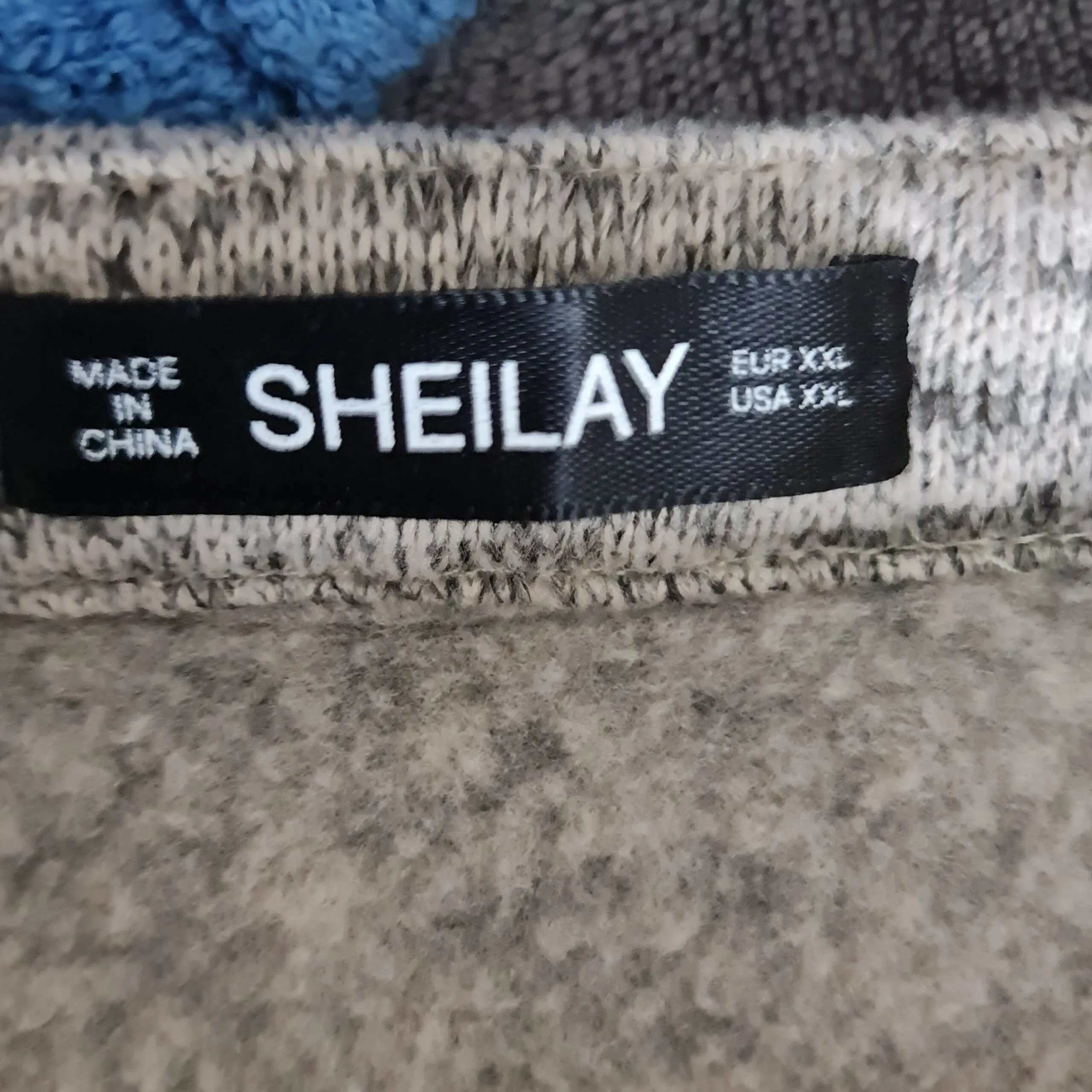 Sheilay Women's Grey Aztec Print Zip Neck Jumper XXL UK 24-26 - Image 4
