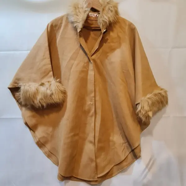 Women's Beige Faux Fur Trim Poncho Cape XXXL UK 28-30