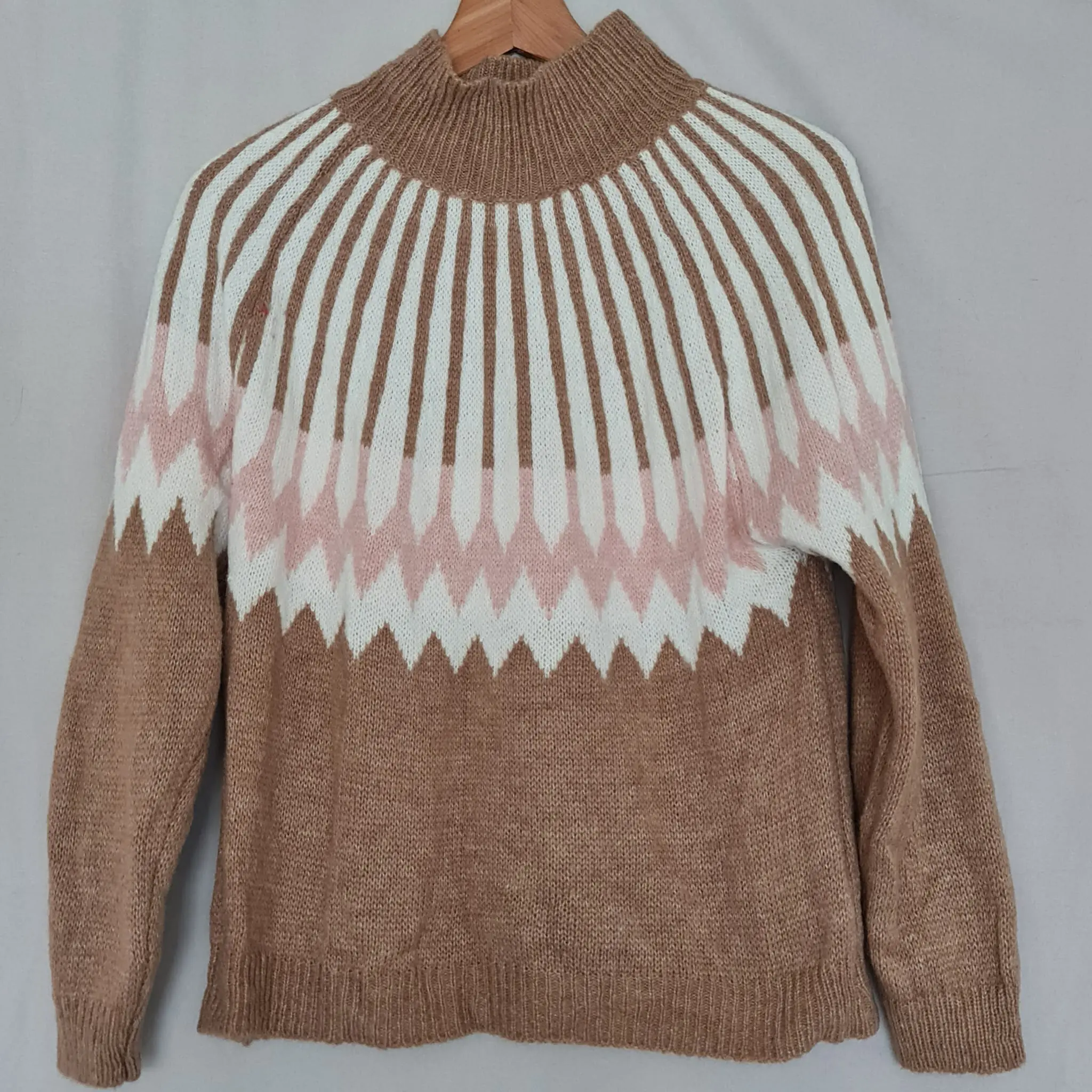 Italia Independent Women's Beige Christmas jumper M / 12-14