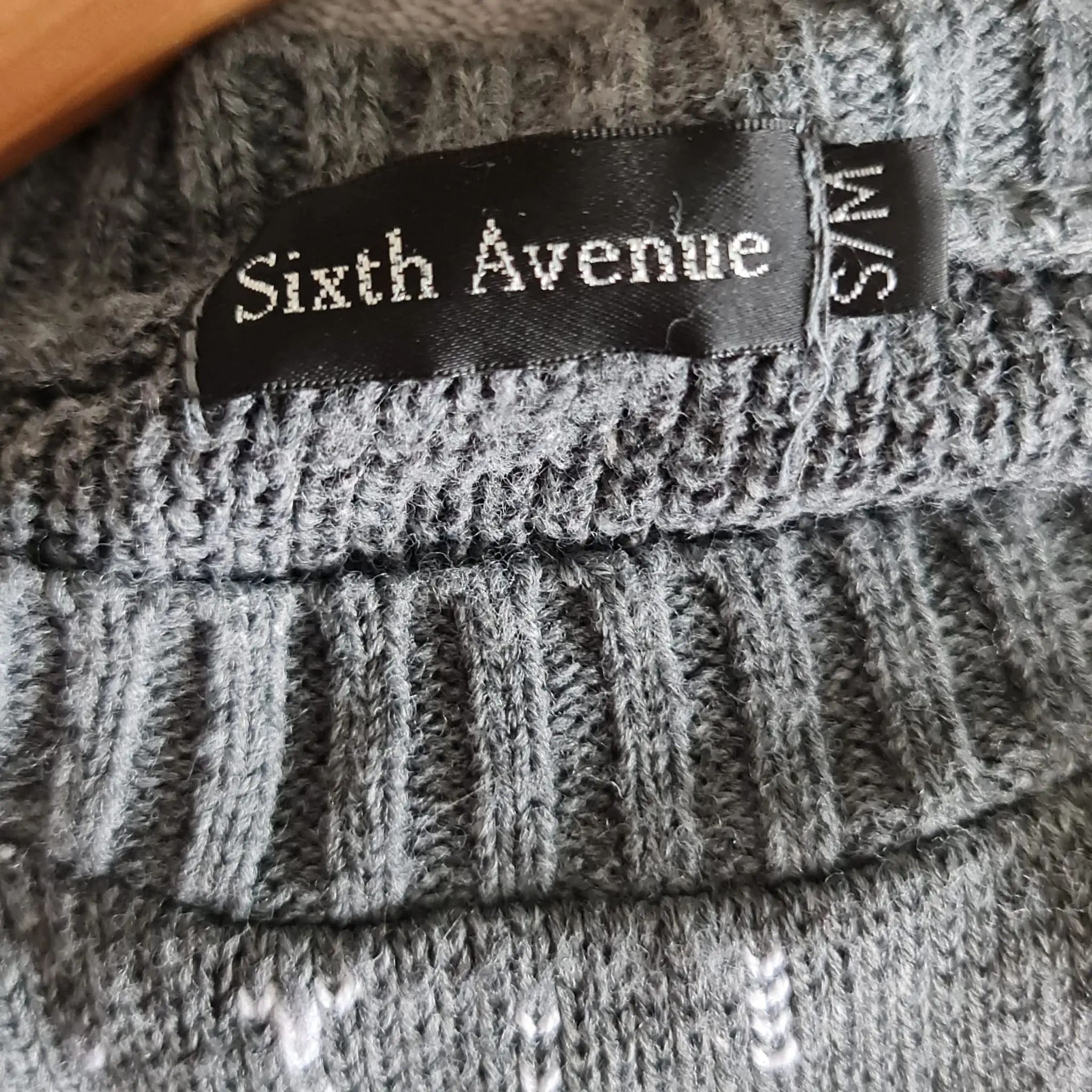 Sixth Avenue Women's Grey Christmas Jumper S / UK 8-10 - Image 2