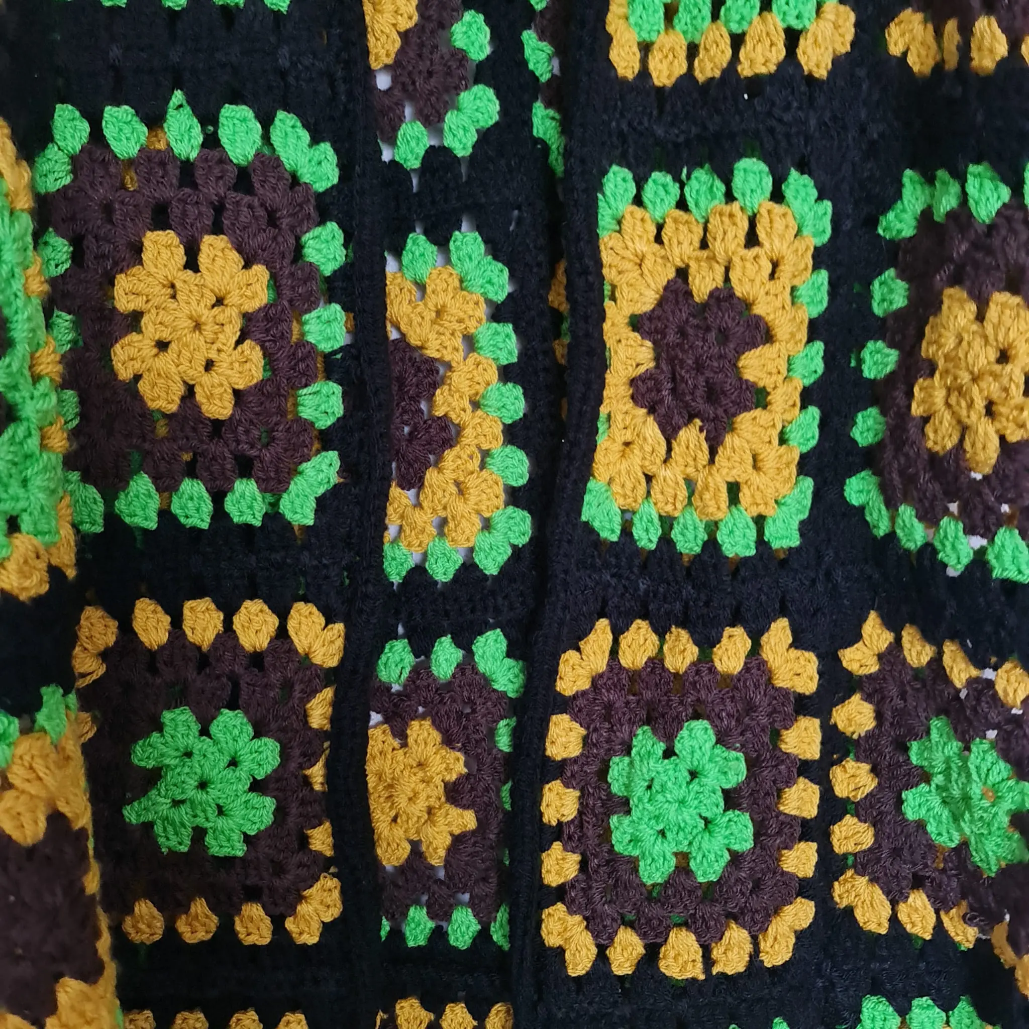 Hand Knitted Floral Granny-Square Pattern Cardigan L / UK 16-18 - Image 2