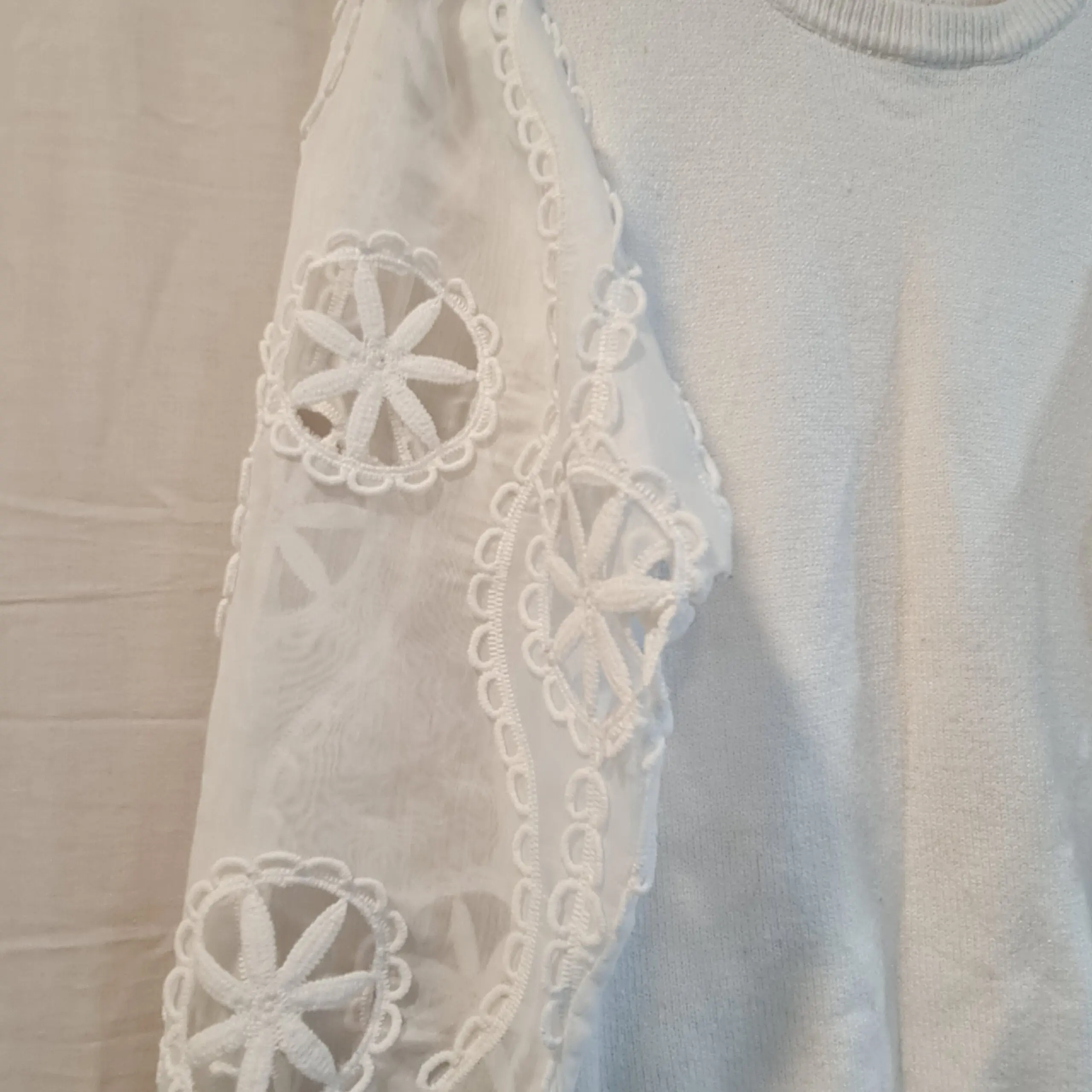 White Icy Womens White Lace Sleeve Jumper S UK 8-10 - Image 2