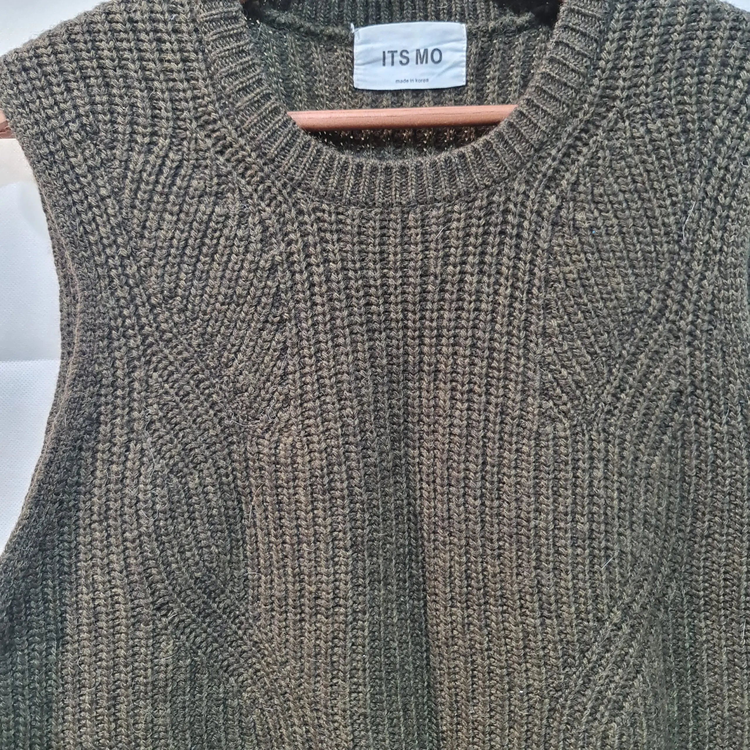 ITS MO Womens Khaki Brown Chunky Knit Sleeveless Jumper Vest M - Image 2