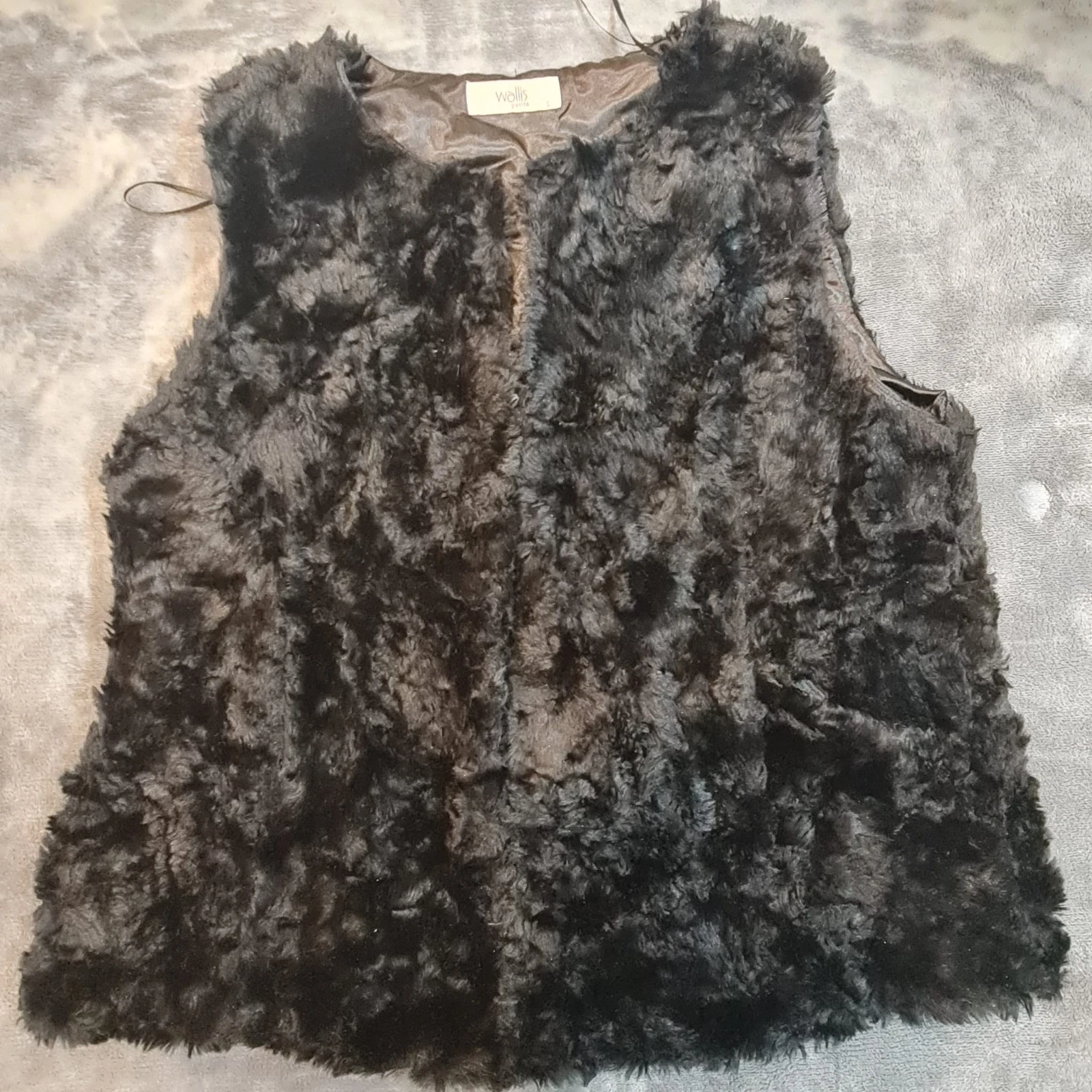 Wallis Women’s Black Faux Fur Gilet Size L