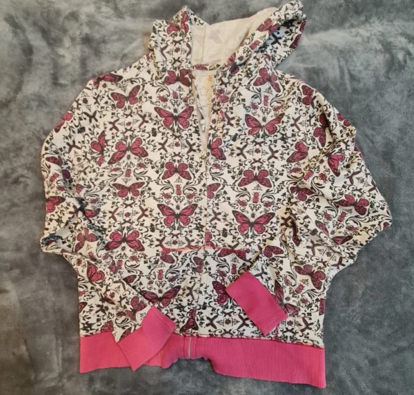 Diamonds & Divas Girls’ Butterfly Hoodie 12–13 Years
