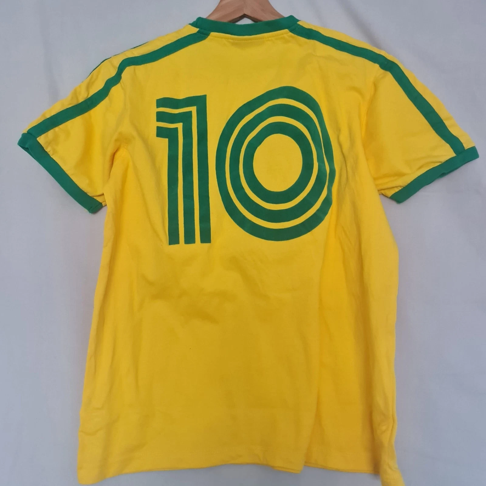 Burton Brazil Number 10 Ringer T-Shirt Yellow Green M - Image 2