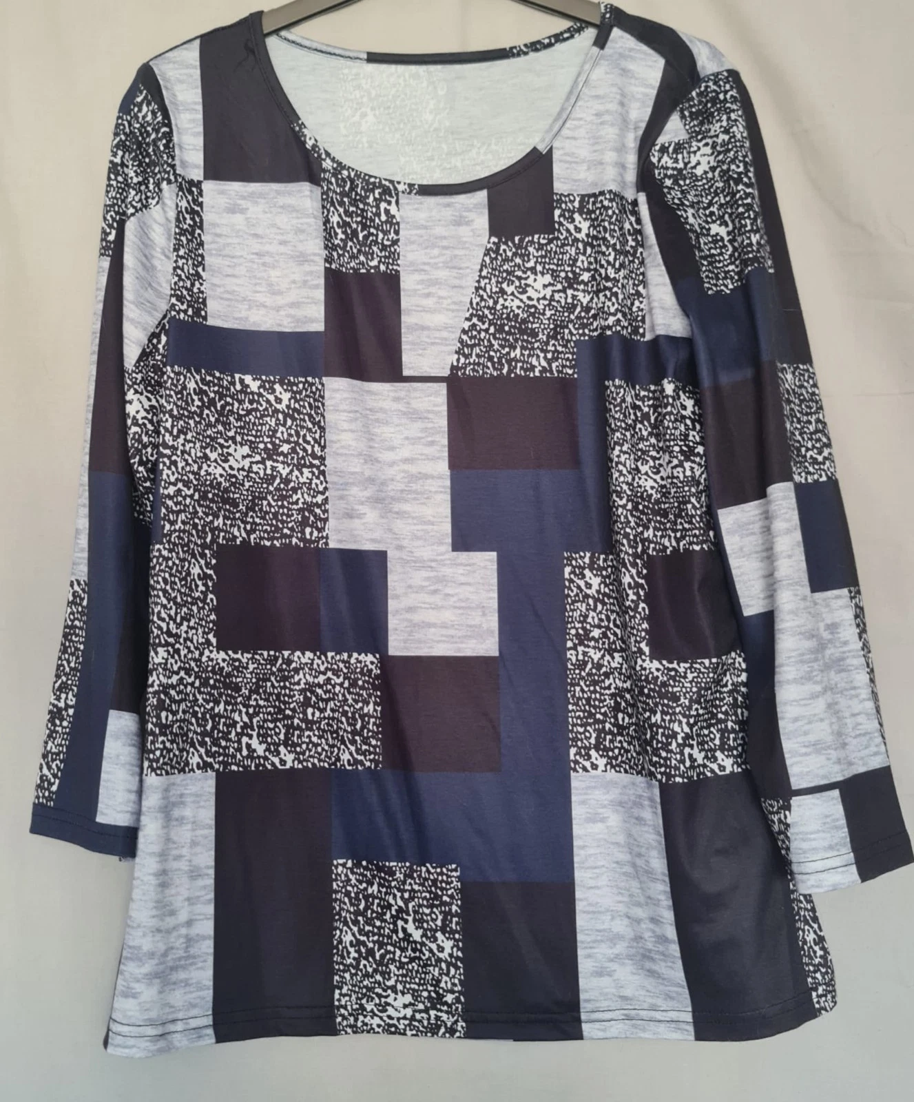 Women’s Geometric Print Stretch Top Grey Black L / UK 16-18