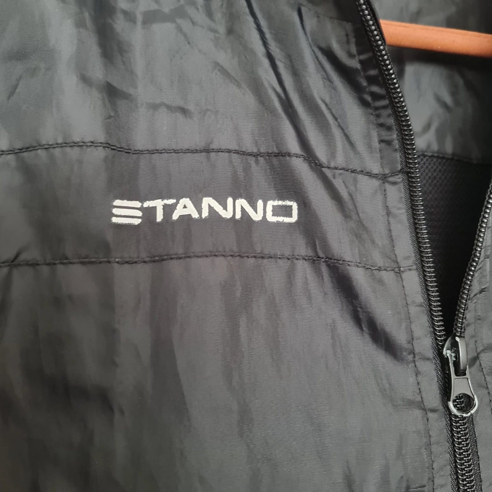 Stanno Team Kids Lightweight Jacket Black 10 Years / 140 cm - Image 2