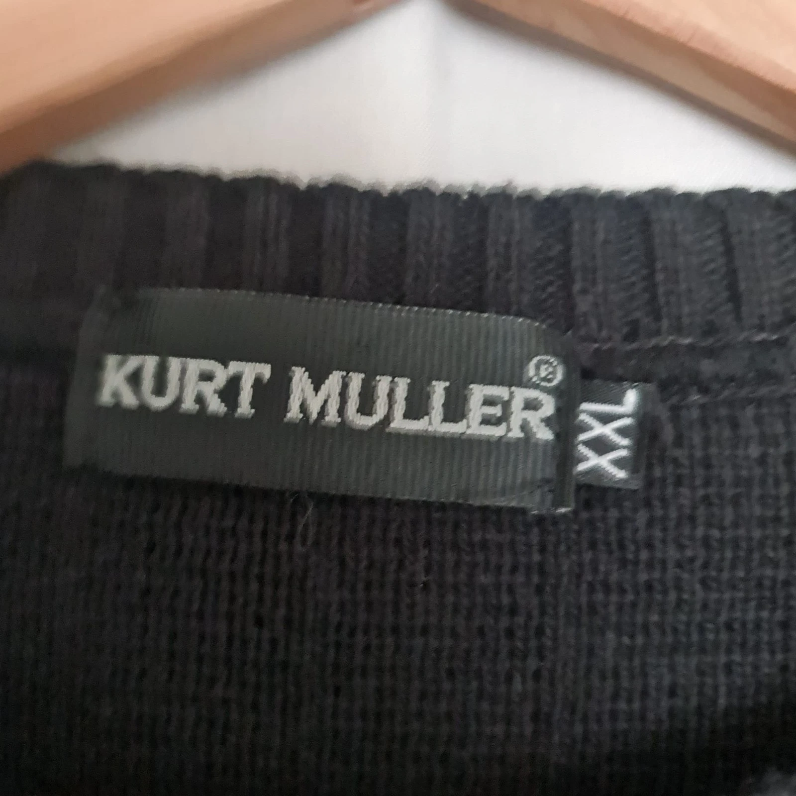Kurt Muller Men’s Crew Neck Jumper Black XXL - Image 2