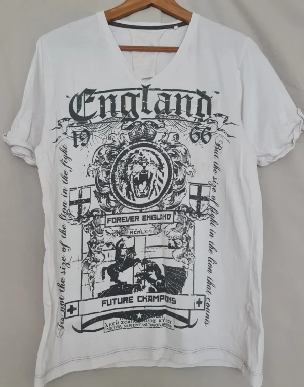 Next Men’s England Lion Graphic V-Neck T-Shirt White Black Size S