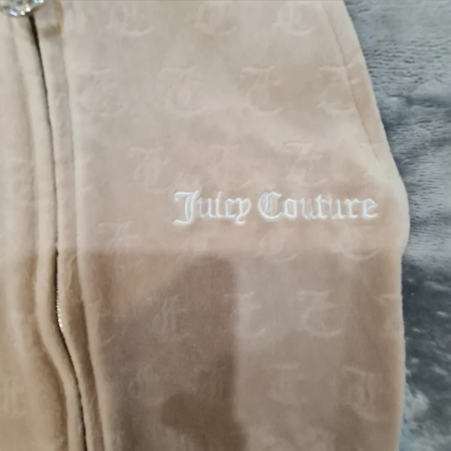 Juicy Couture Velour Hooded Bodysuit Beige Y2K Monogram Top UK 8 - Image 3