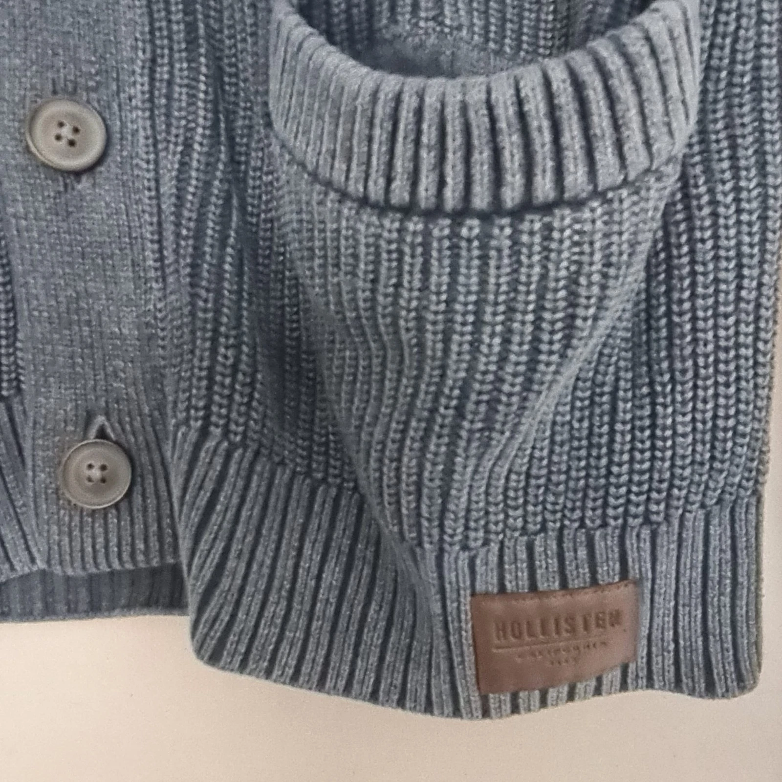 Hollister Men’s Shawl Collar Ribbed Cardigan Navy M - Image 2