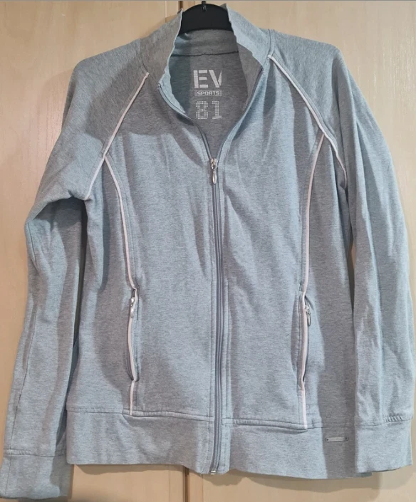 E-vie Women’s Grey Zip Up Jacket Lightweight Sports Top UK 12-14