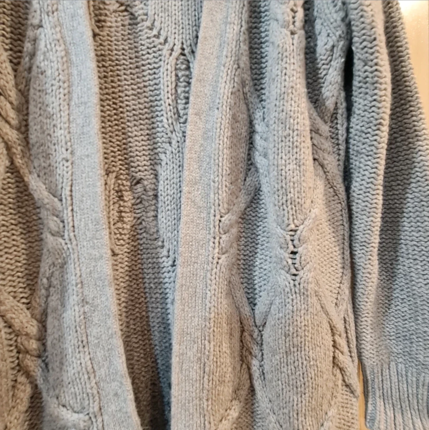 Jack Wills Women’s Grey Cable Knit Cardigan S / UK 8-10 - Image 2