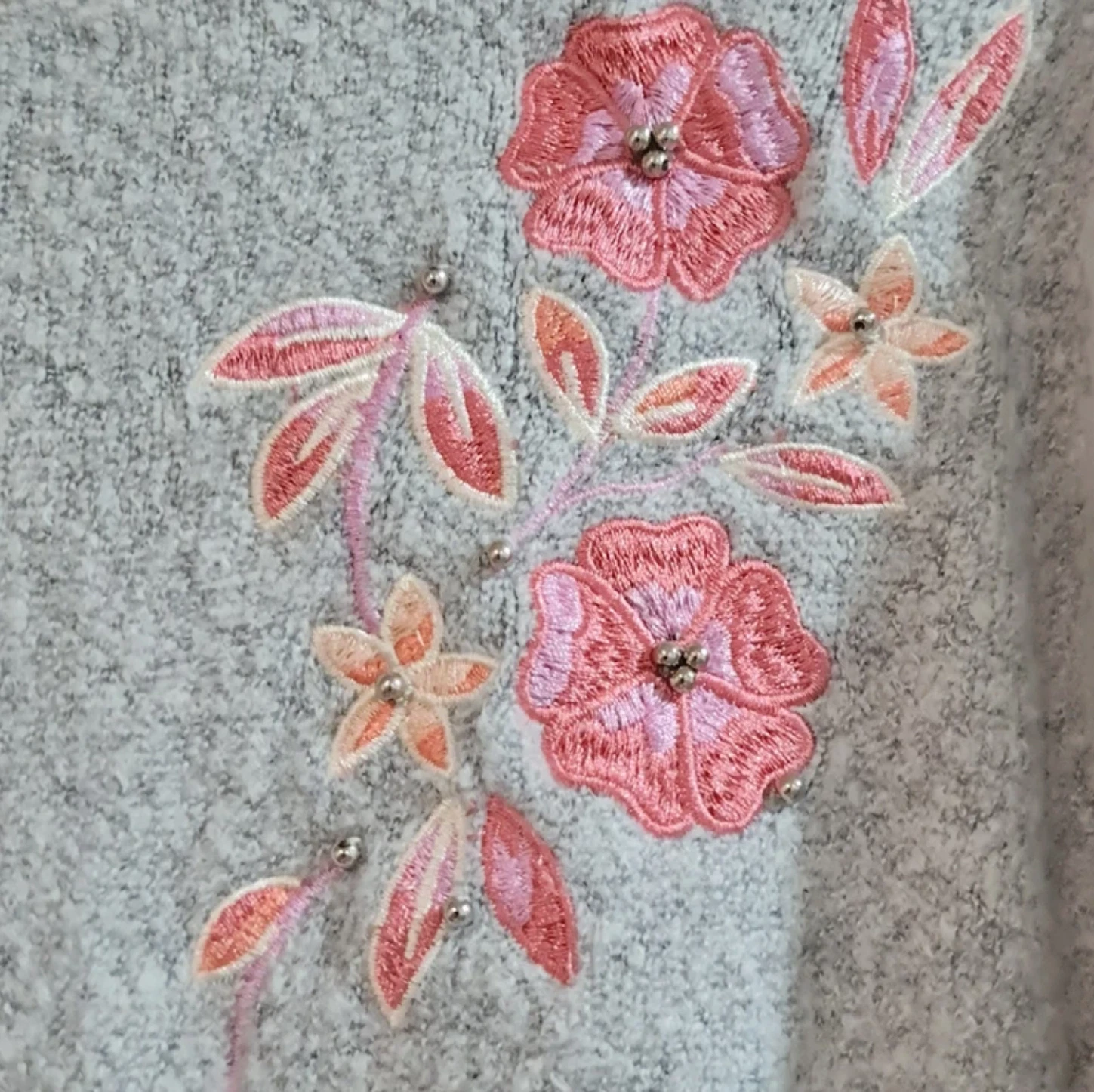 Amber Women’s Grey Floral Embroidered Jumper XL / UK 20-22 - Image 2