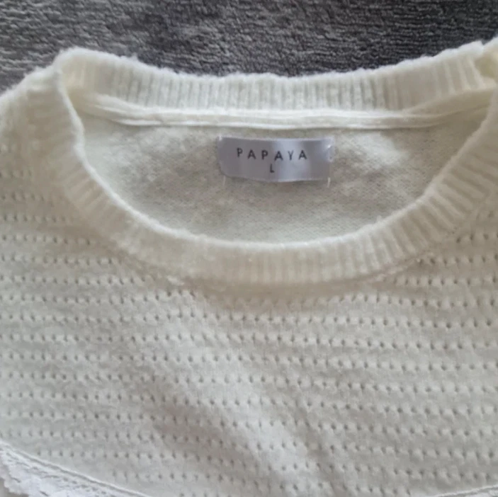 Papaya Cream Ruffle Knit Jumper UK 16-18 Lace Detail - Image 2