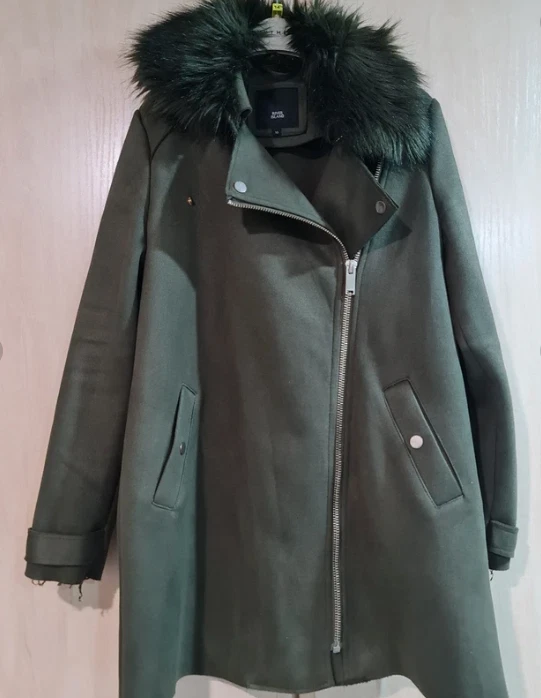 River Island Khaki Faux Fur Collar Coat Size S / UK 8-10