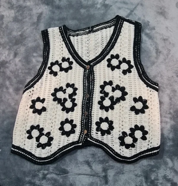Vintage Crochet Floral Knit Vest Black White Button Front