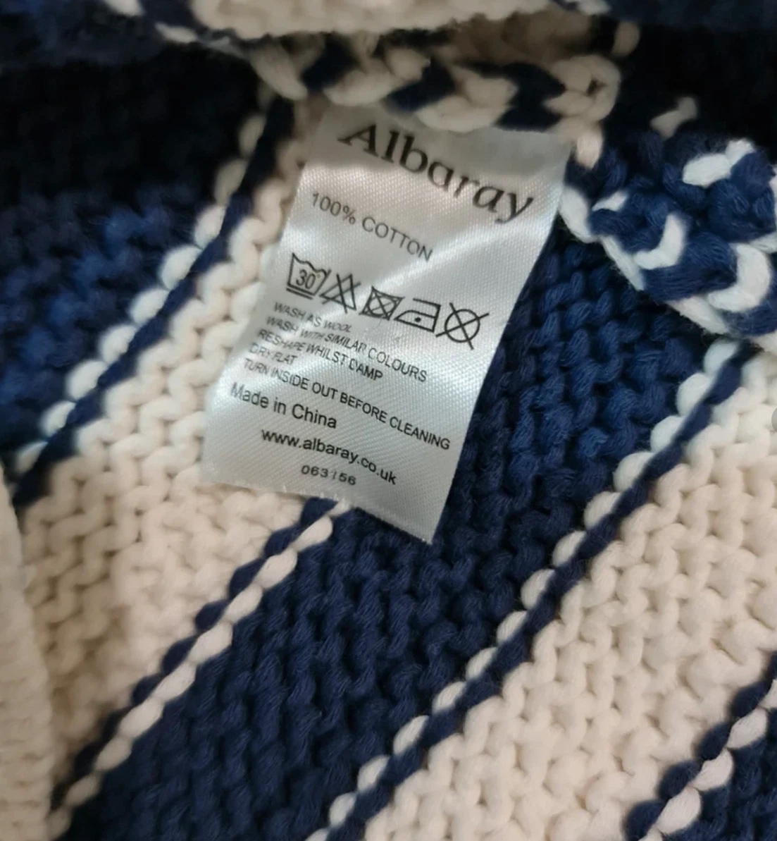 Striped Knitted Navy & White Vest Albaray Women’s UK 8 - Image 2